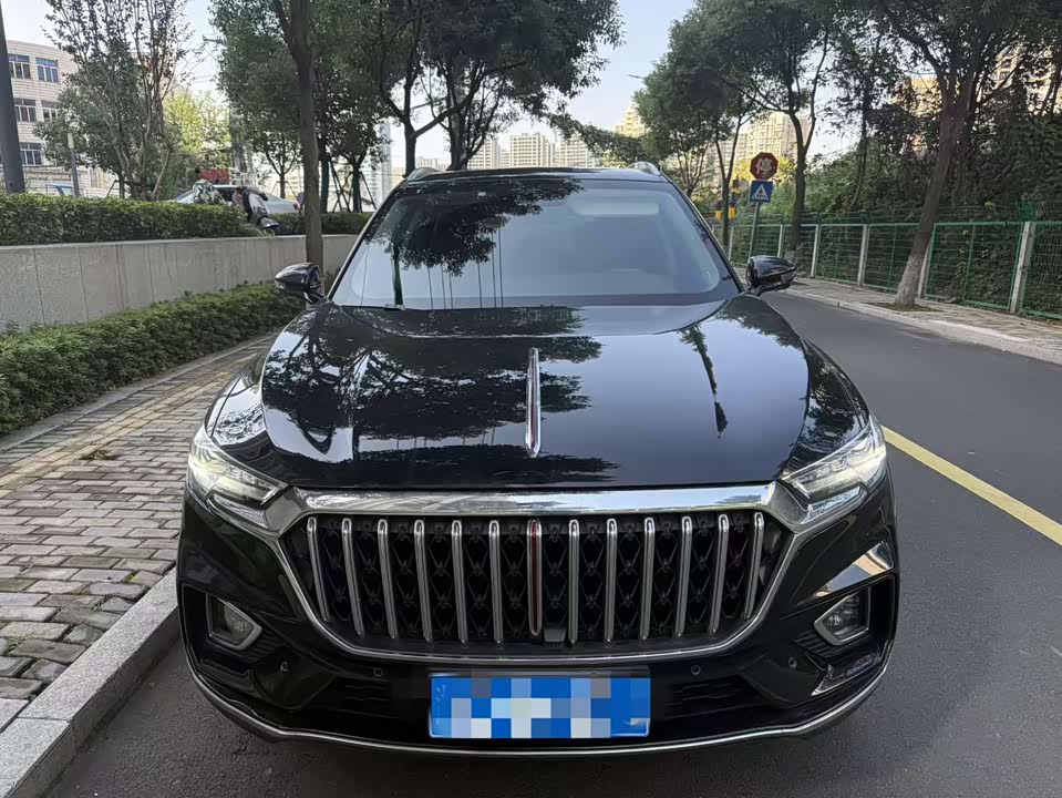 Hongqi HS5