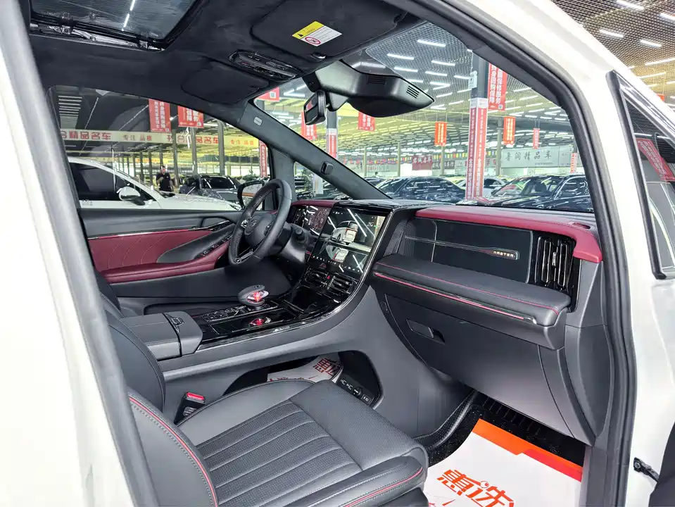 Trumpchi Trumpchi M8