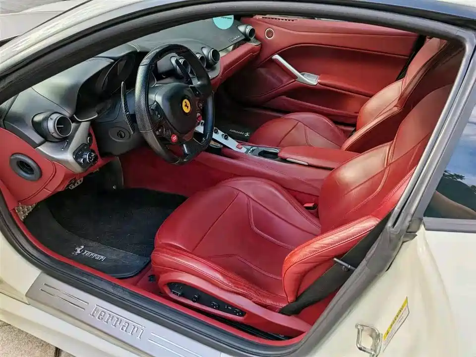 Ferrari F12berlinetta