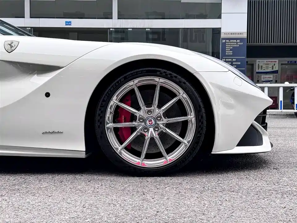 Ferrari F12berlinetta