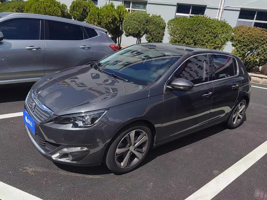 Peugeot 308S