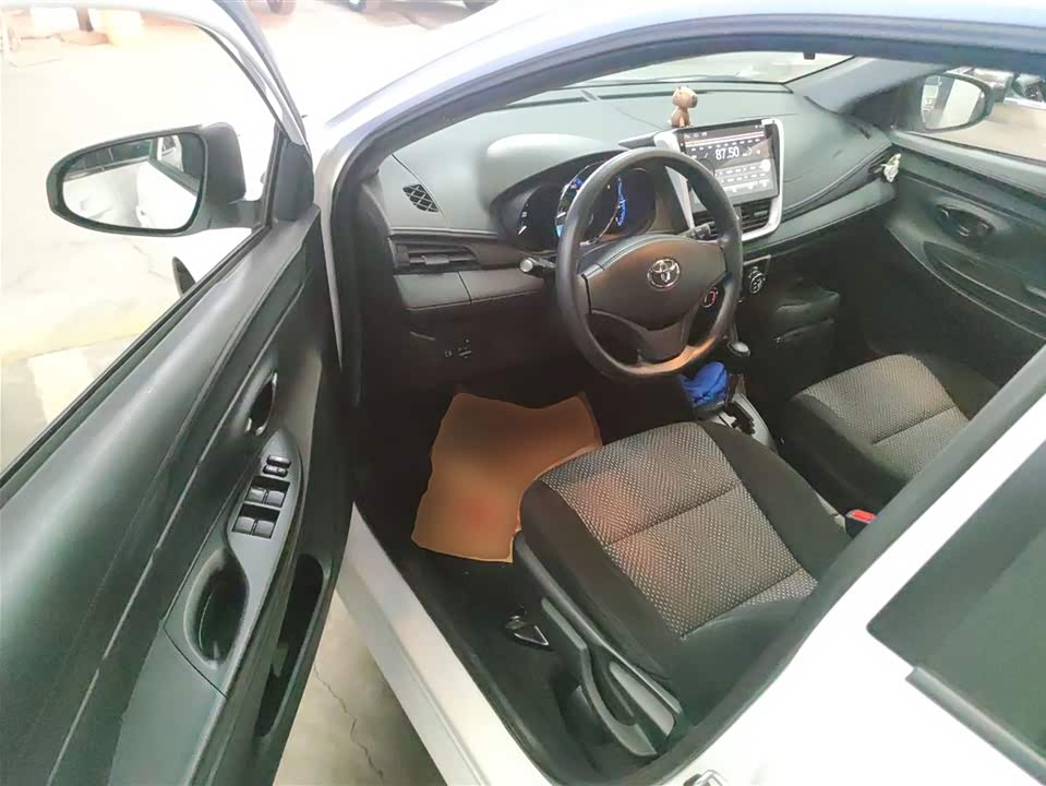 Toyota Vios FS