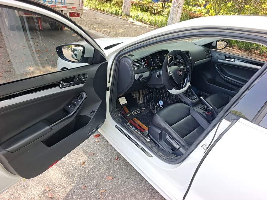 Volkswagen Sagitar 2019, фото 11