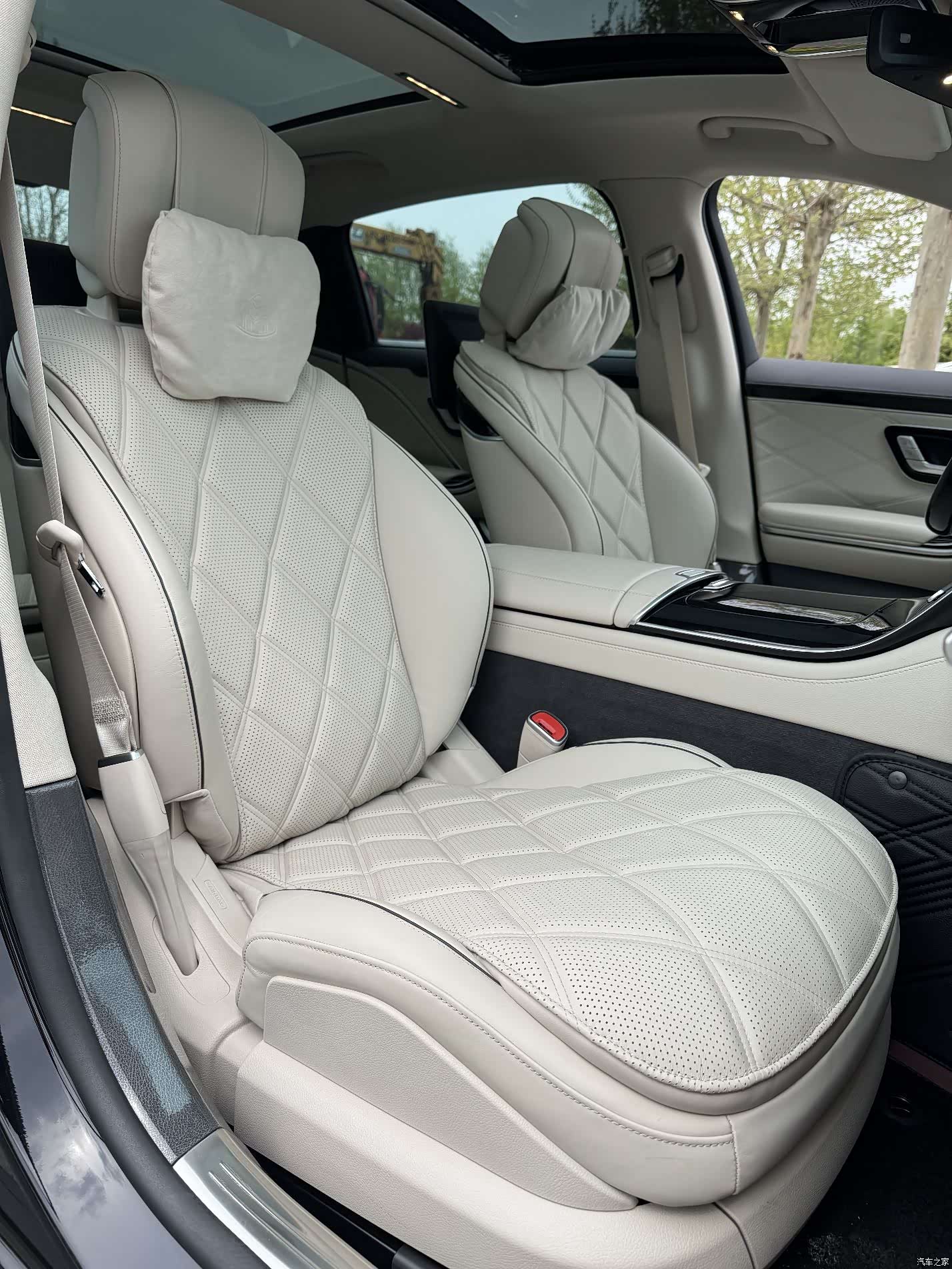 Maybach S-Class, 2024 18