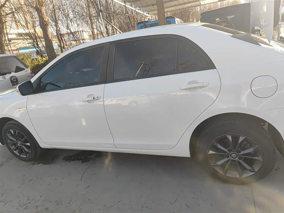 BYD Qin