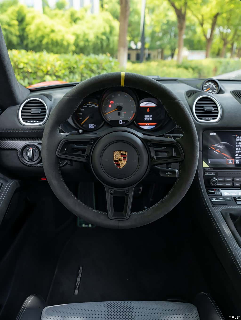 Porsche Cayman, 2024 12