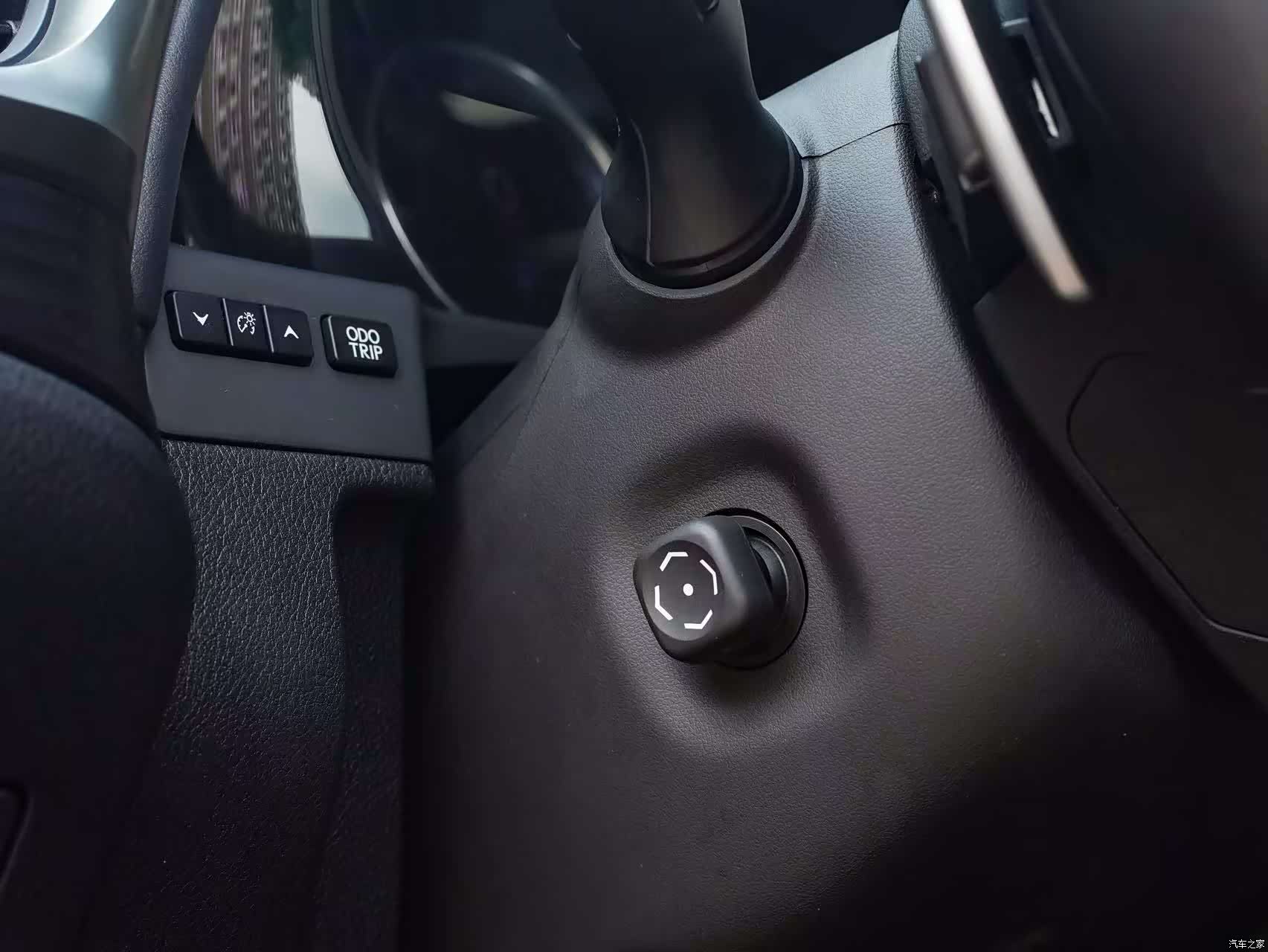 Lexus ES, 2020 15