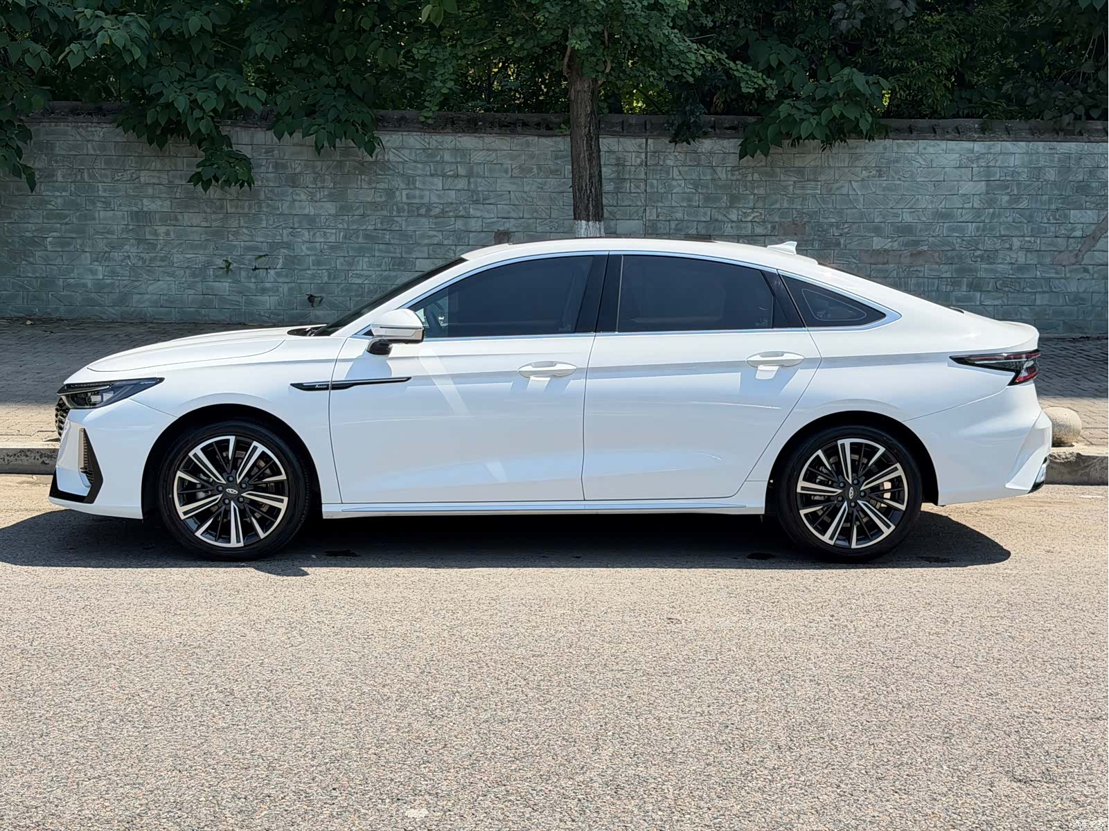 Chery Arrizo 8, 2023 2
