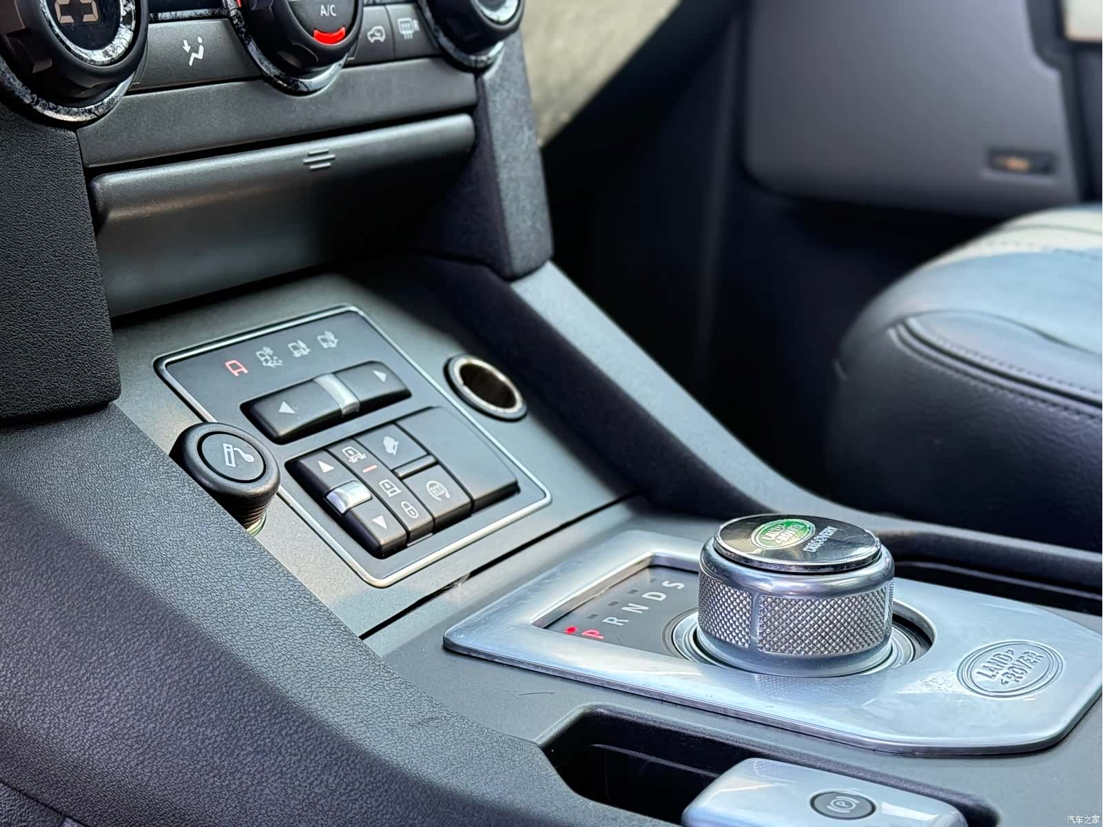 Land Rover Discovery, 2016 11