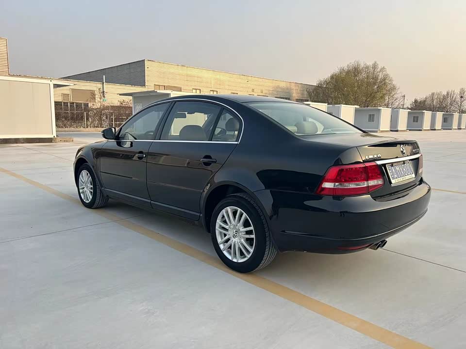 Volkswagen Passat Lingyu