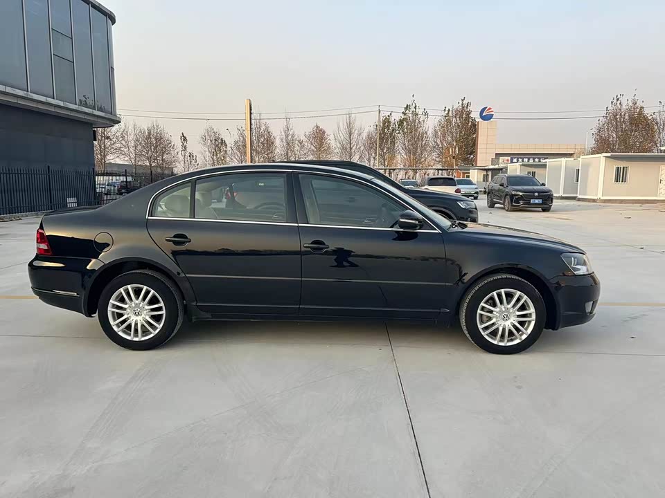 Volkswagen Passat Lingyu