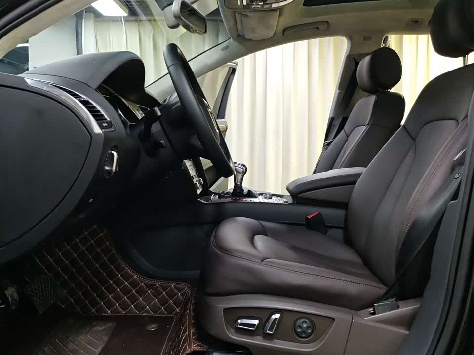 Audi Q7 Audi Q7