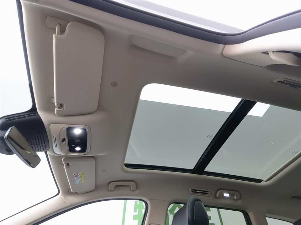 AITO Ask the world M7