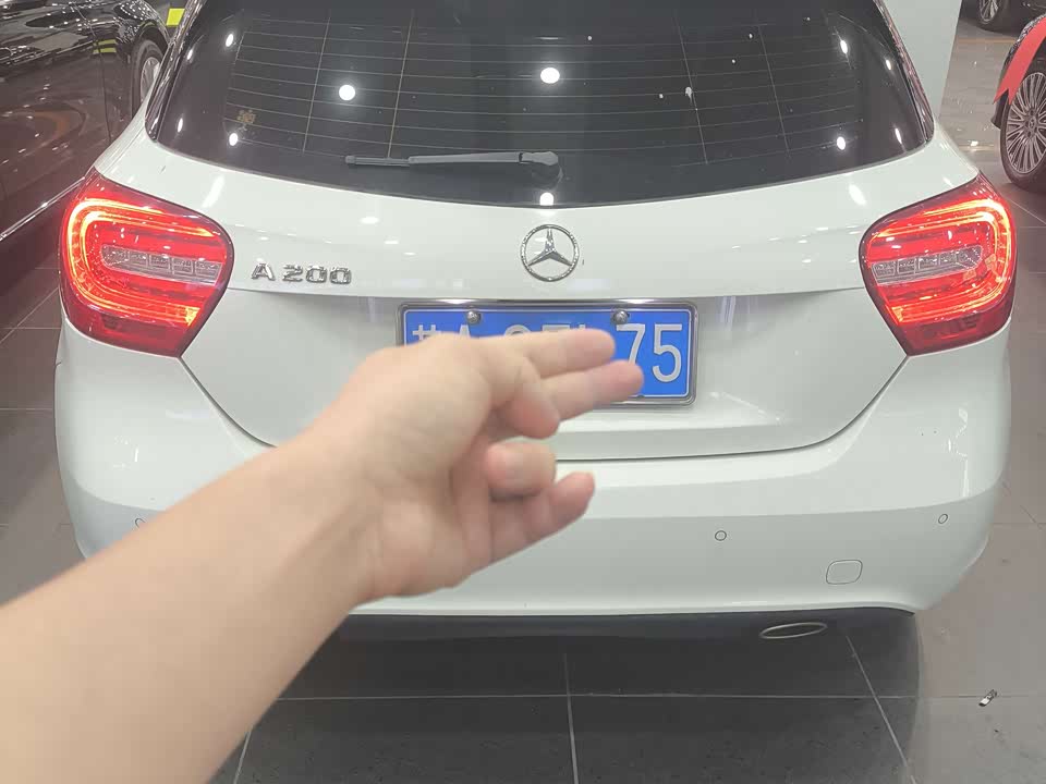 Mercedes-Benz Class A Mercedes-Benz Class A
