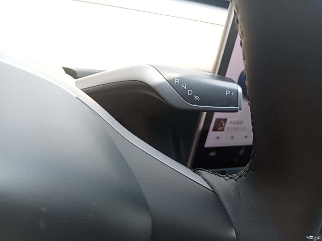 Tesla Model Y, 2021 14
