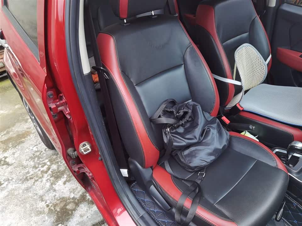 JAC JAC iEV6E