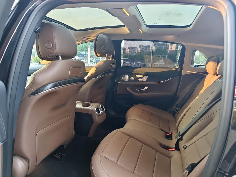 Mercedes-Benz E-class Mercedes-Benz E-class