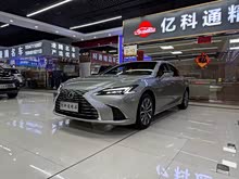�׿���˹ES 2025�� 300h ������