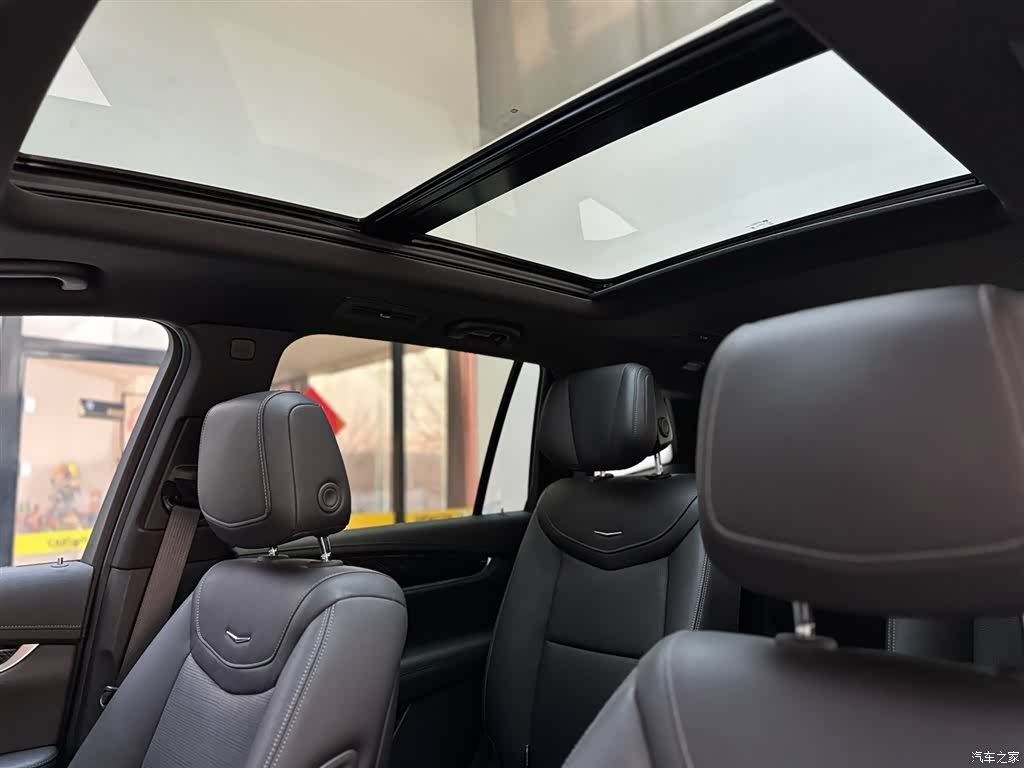 Cadillac XT6, 2025 15
