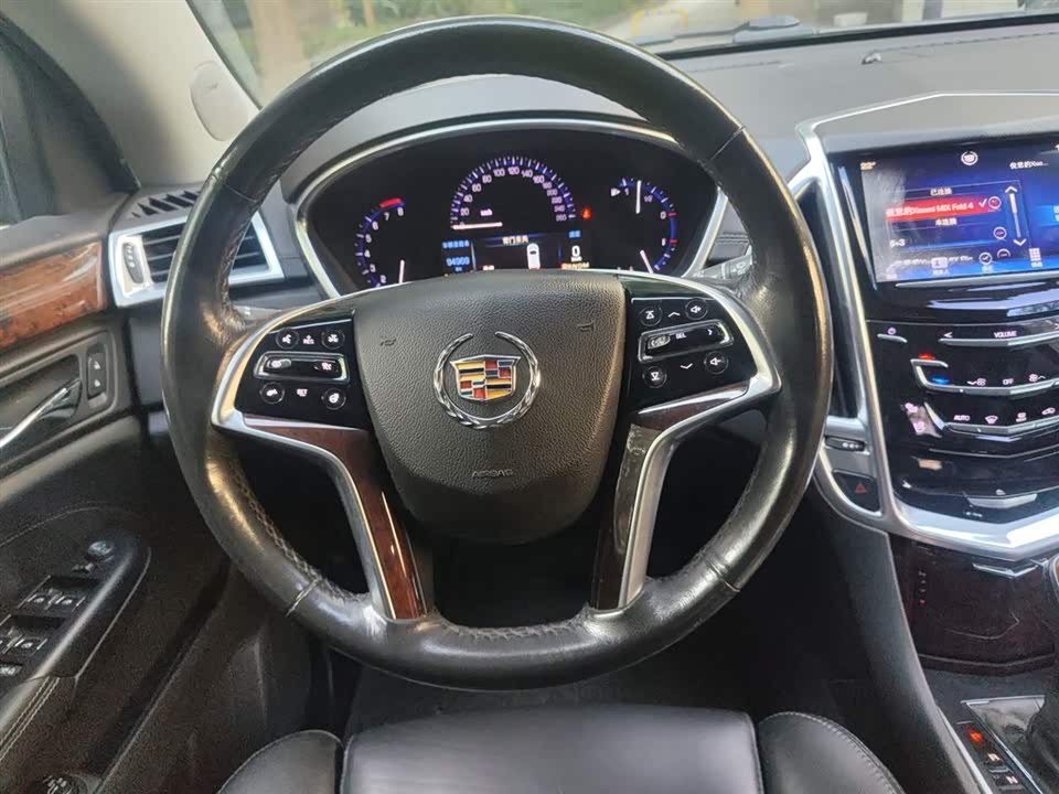 Cadillac SRX