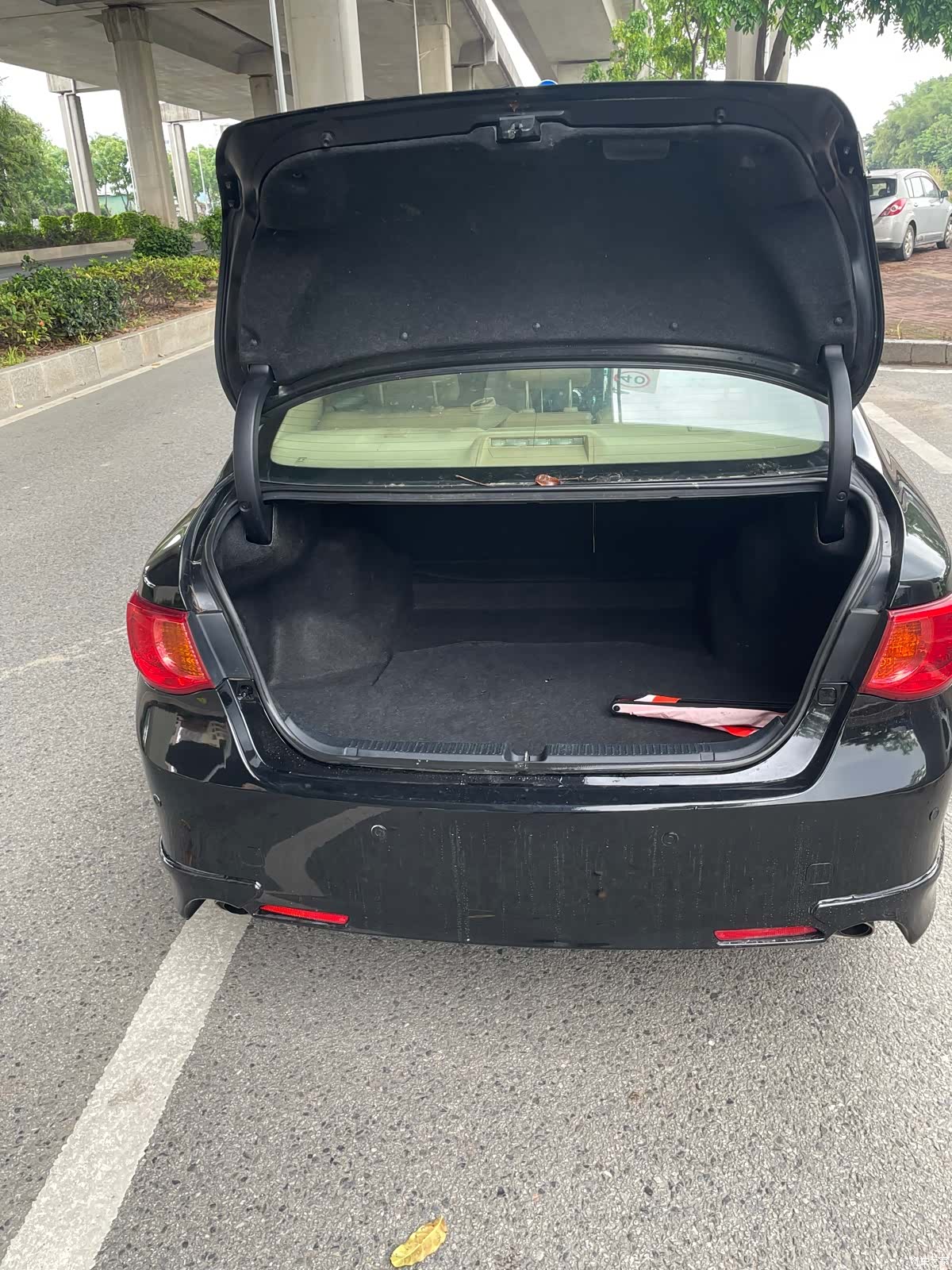 Toyota 2.5V, 2012 13