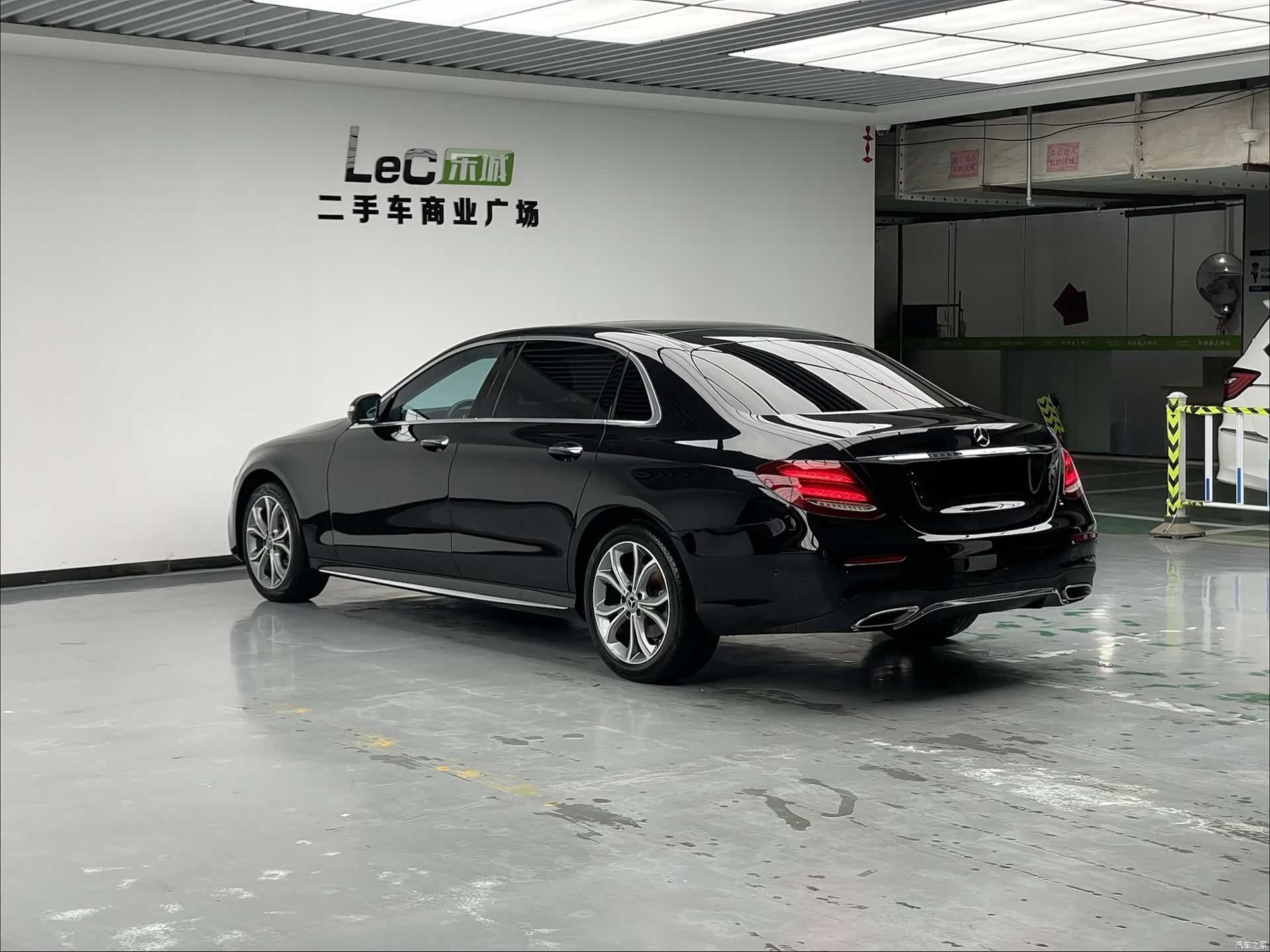 Mercedes-Benz E-Class, 2020 6