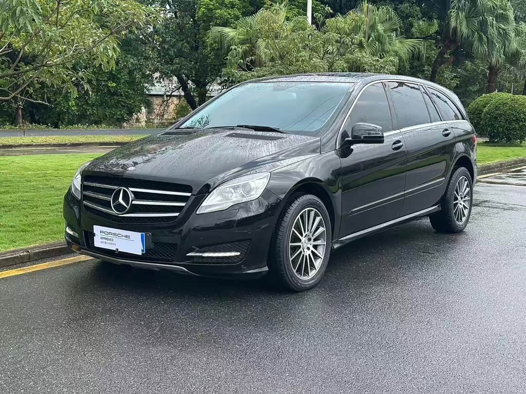 Mercedes-Benz R