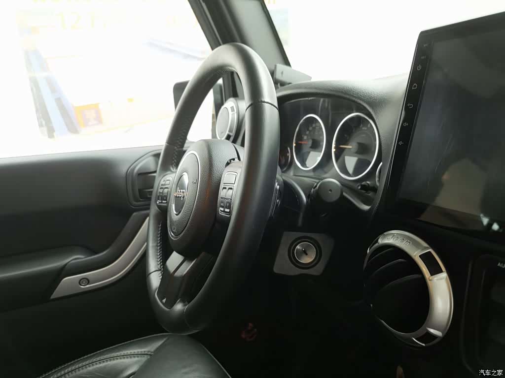 Jeep Wrangler, 2015 22
