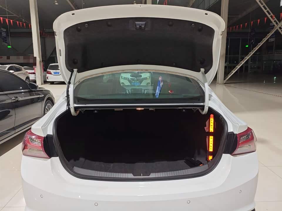 Chevrolet Mai Ruibao XL