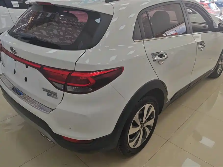 Kia KX CROSS