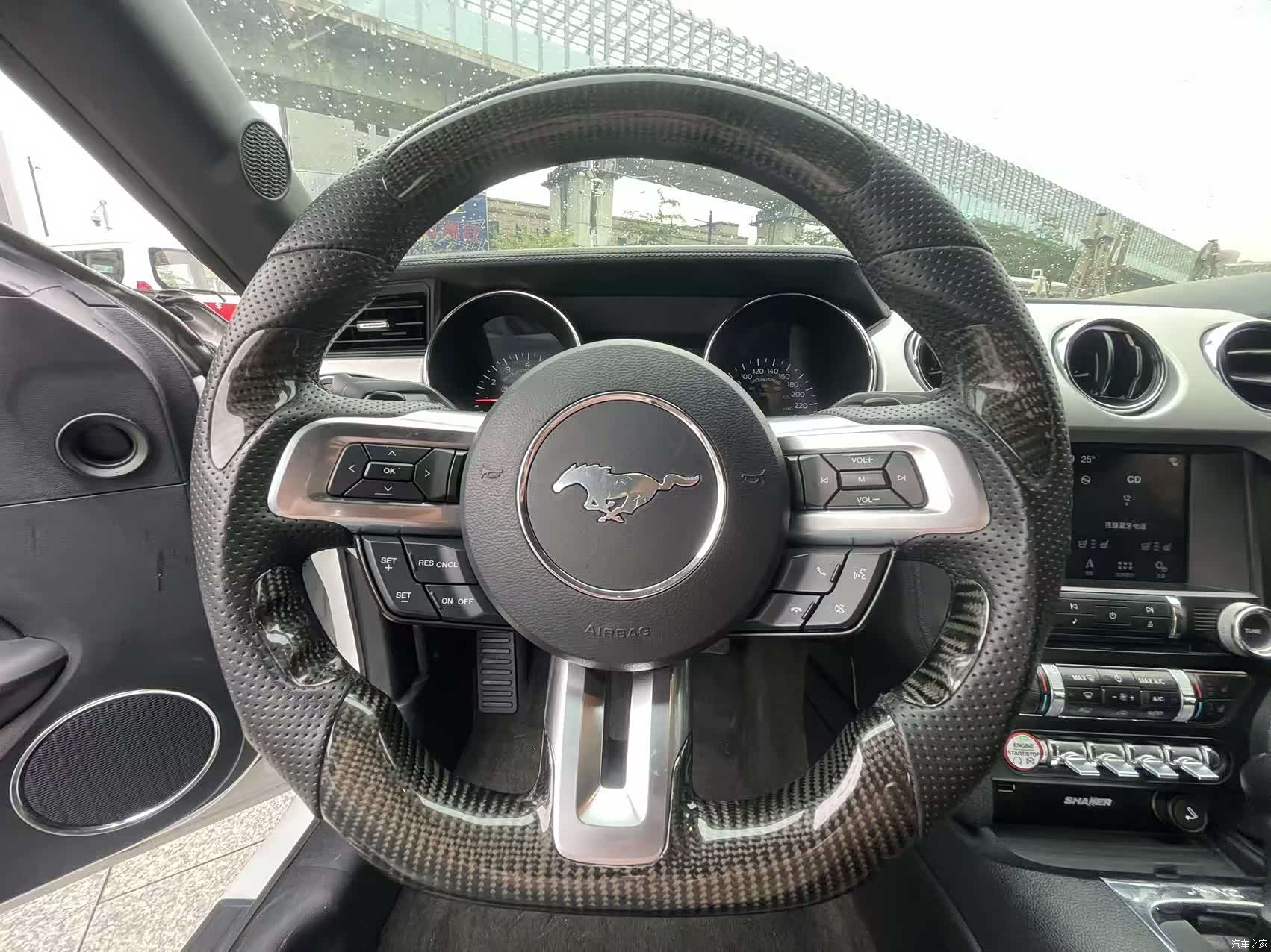 Ford Mustang, 2015 8