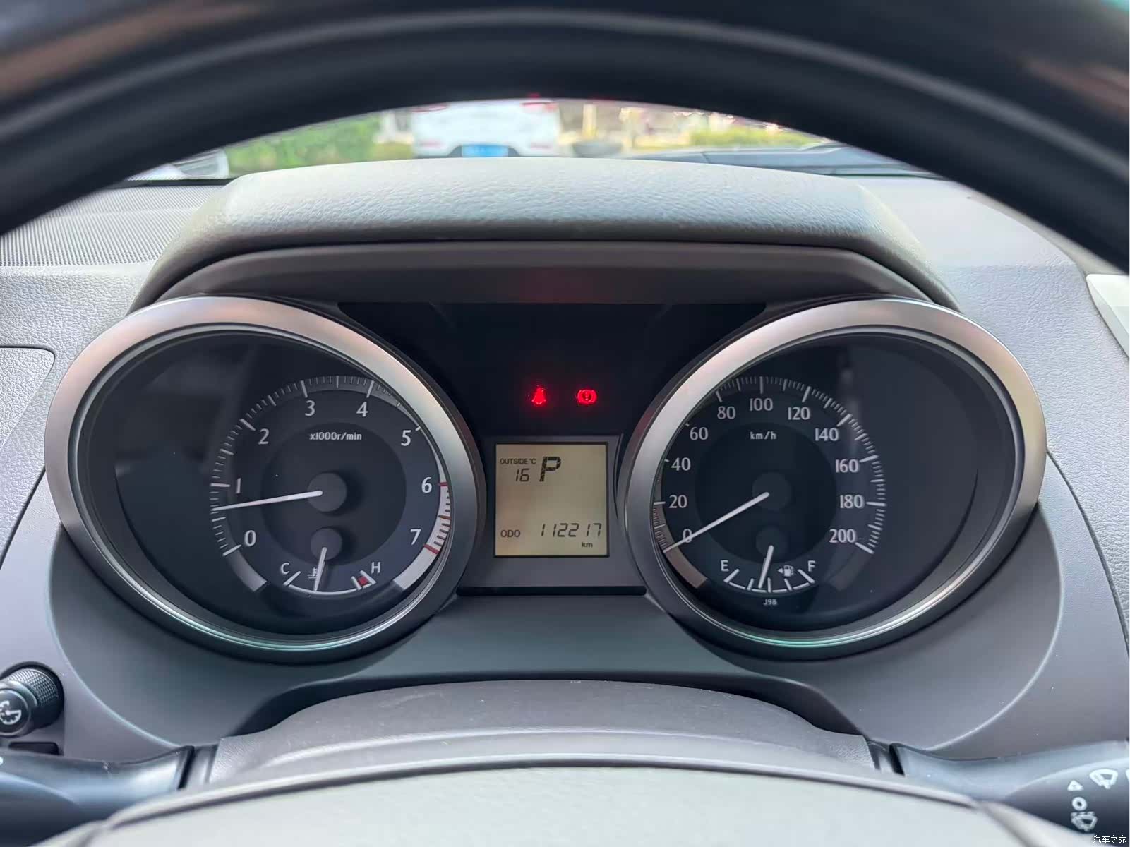 Toyota Prado, 2016 10