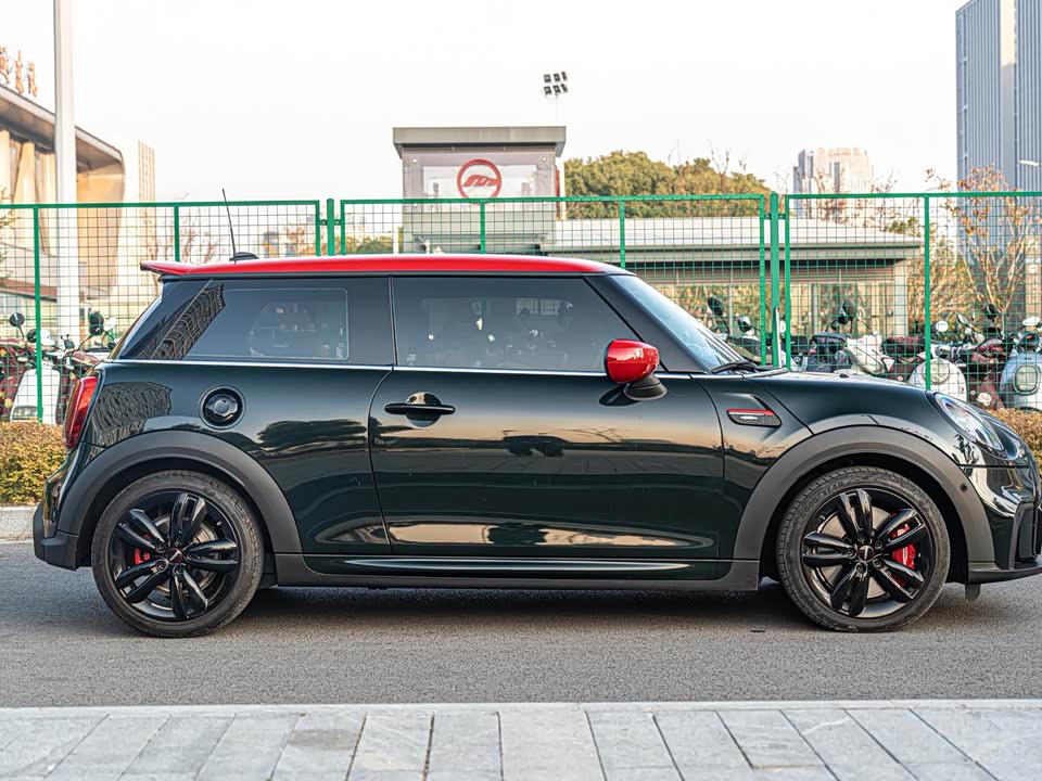 MINI JCW