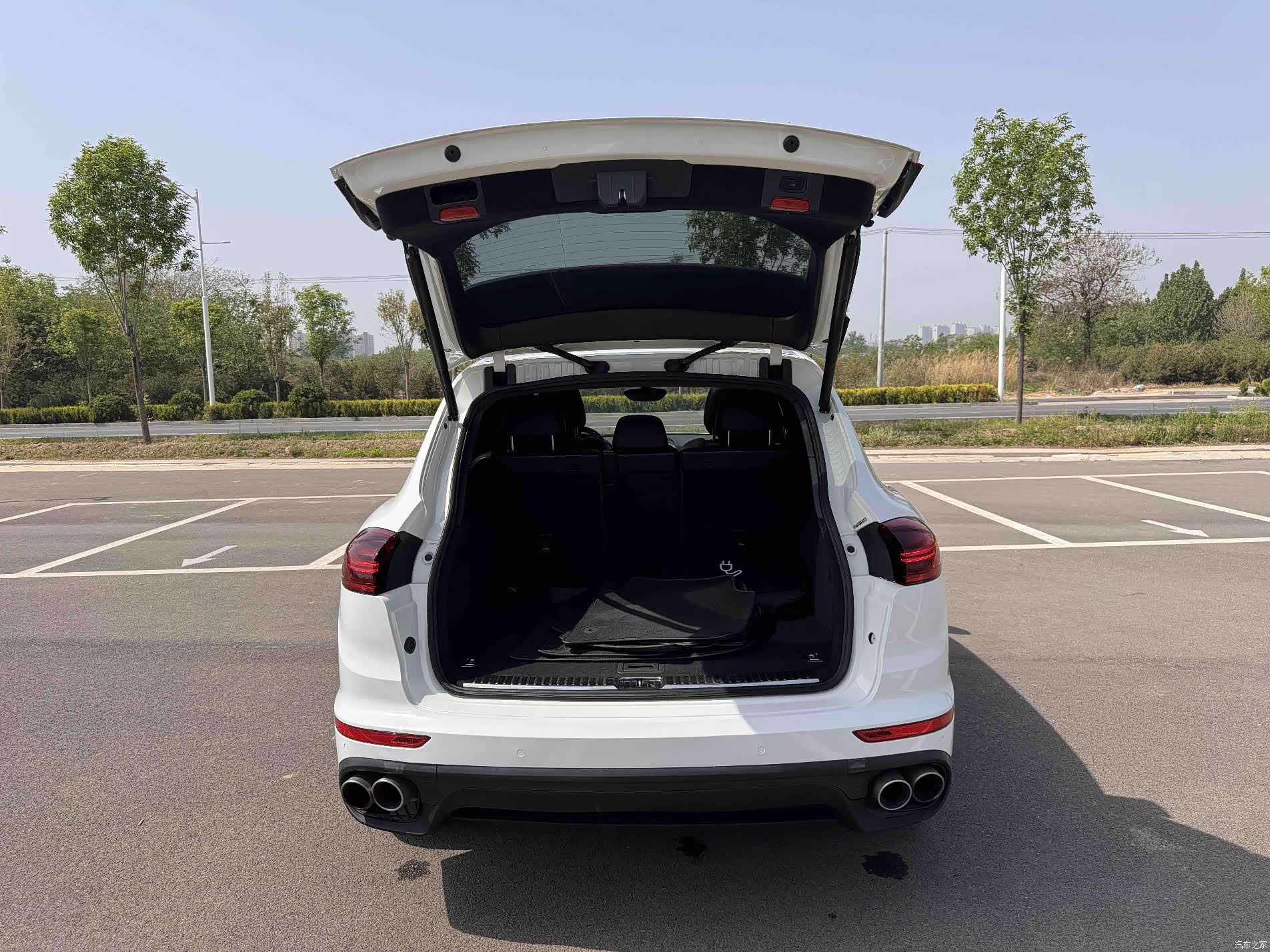 Porsche Cayenne, 2018 8
