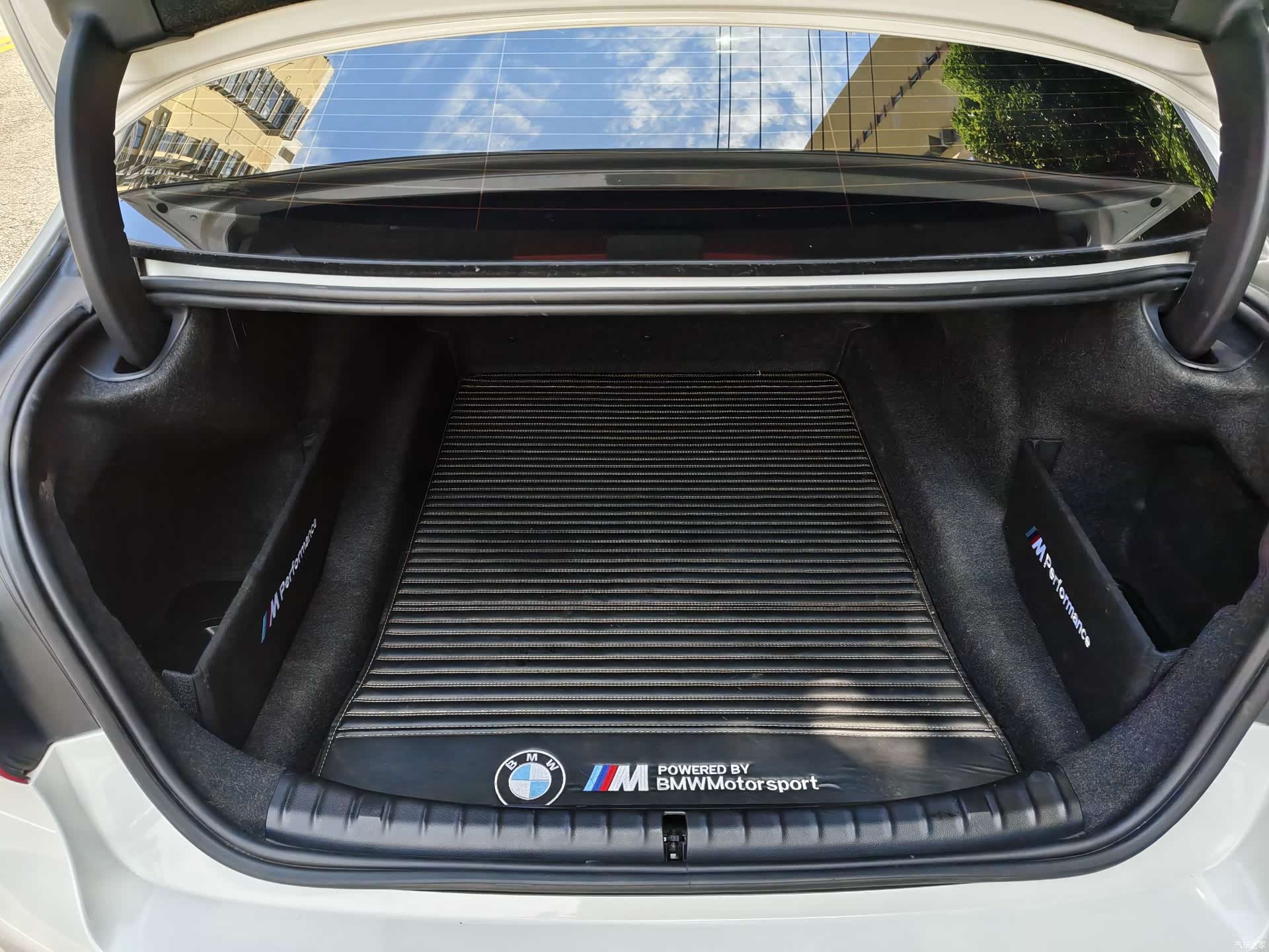 BMW 5 Series, 2019 14
