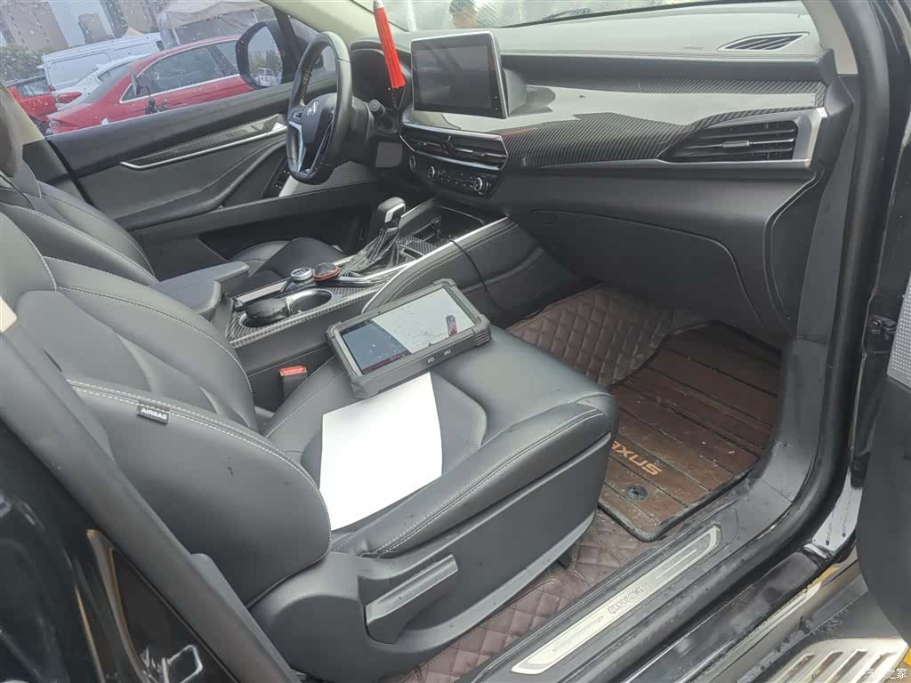 Maxus D90, 2018 20