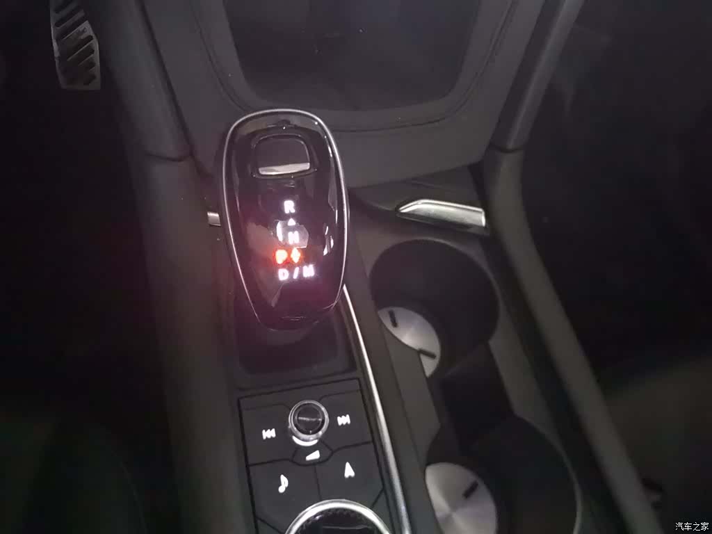 Cadillac XT5, 2019 14