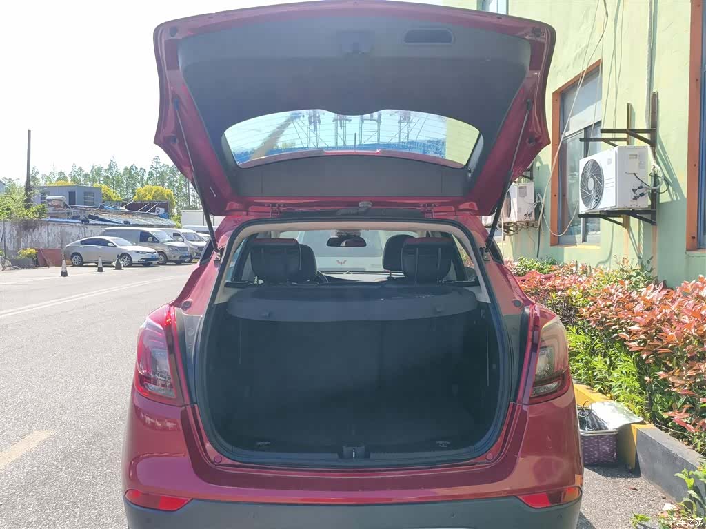 Buick Encore, 2018 12