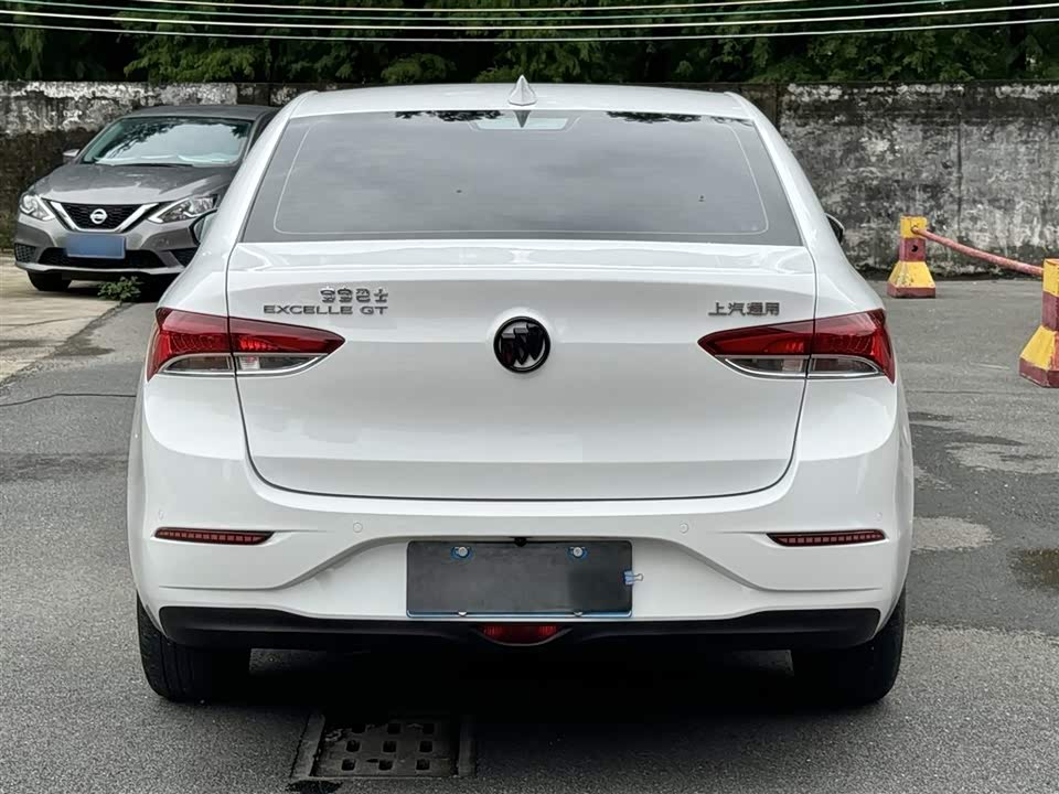 Buick Yinglang