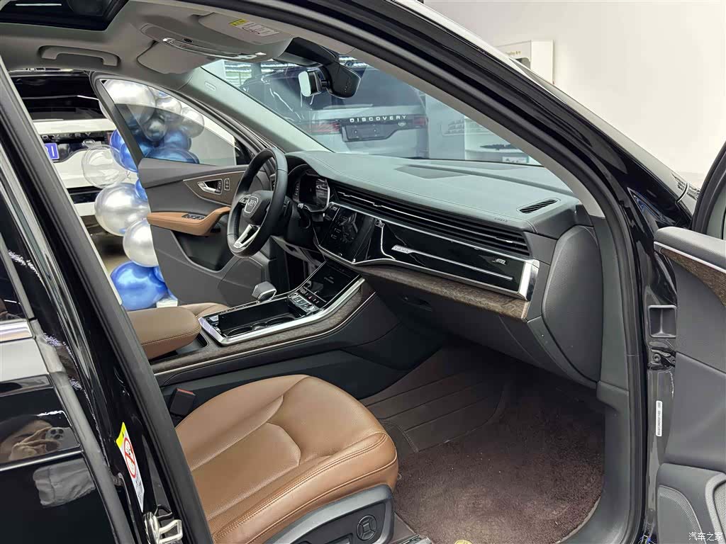 Audi Q7, 2024 8