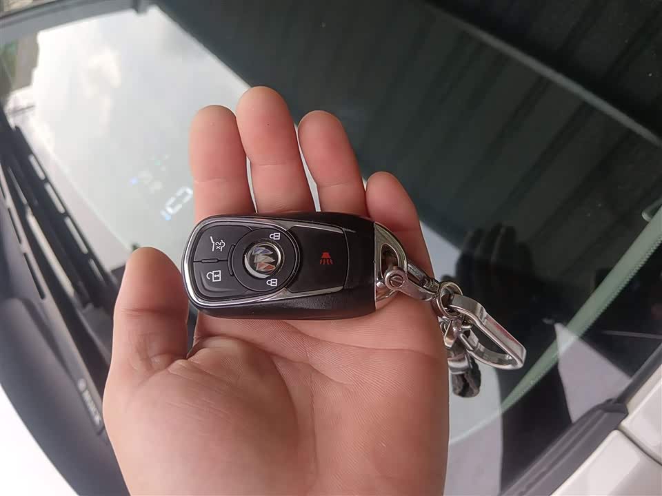 Buick Yinglang