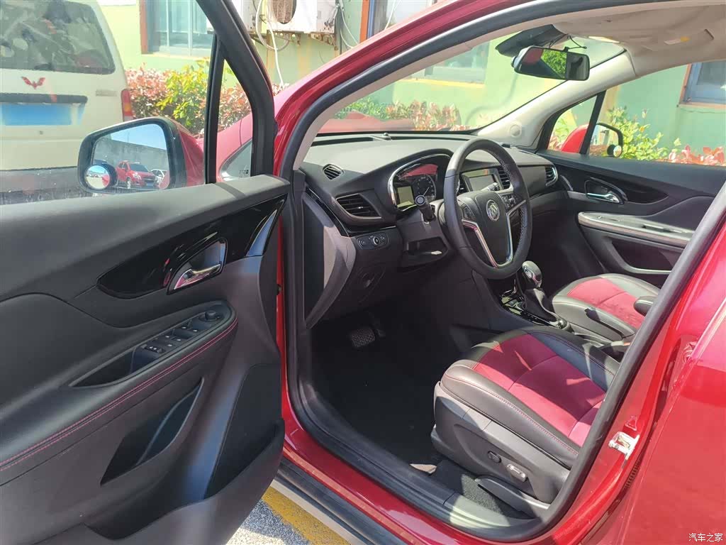 Buick Encore, 2018 9