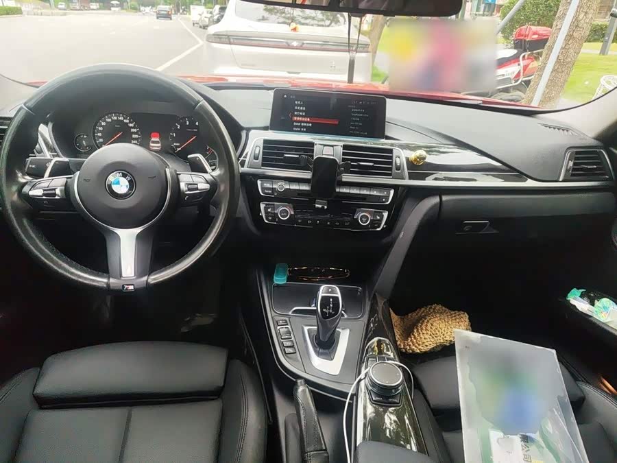 BMW 3 Series 2018, фото 10