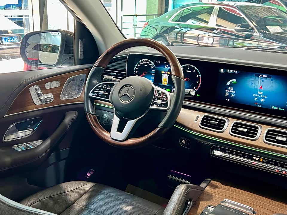 Mercedes-Benz GLS Mercedes-Benz GLS