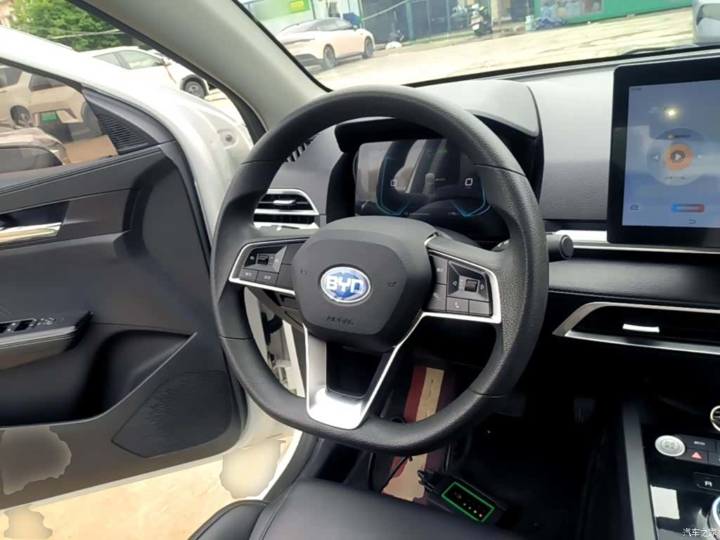 BYD E3, 2024 11