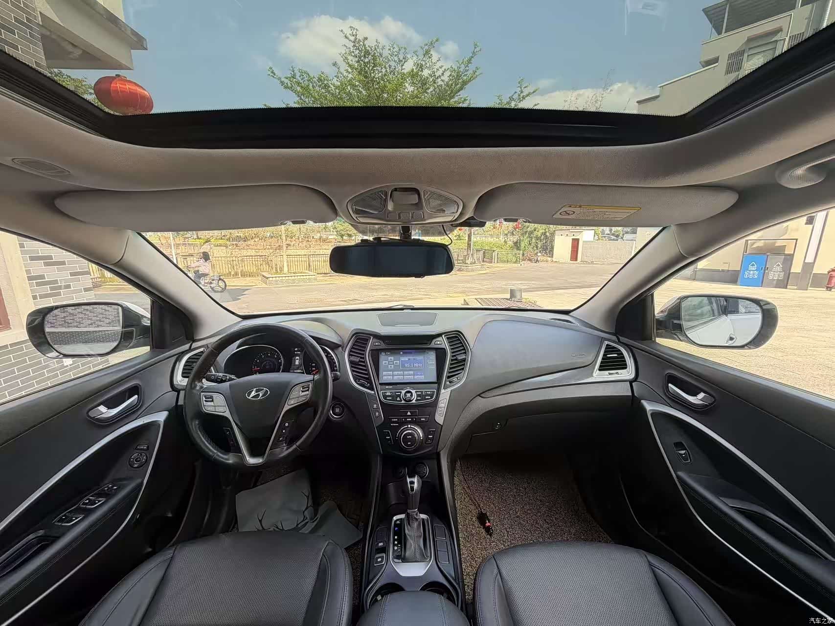 Hyundai Santa Fe, 2016 6