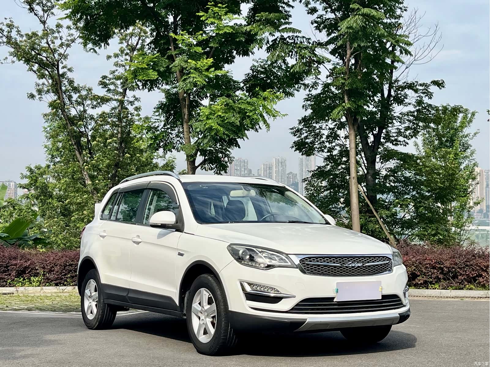 Zotye X5, 2015 3