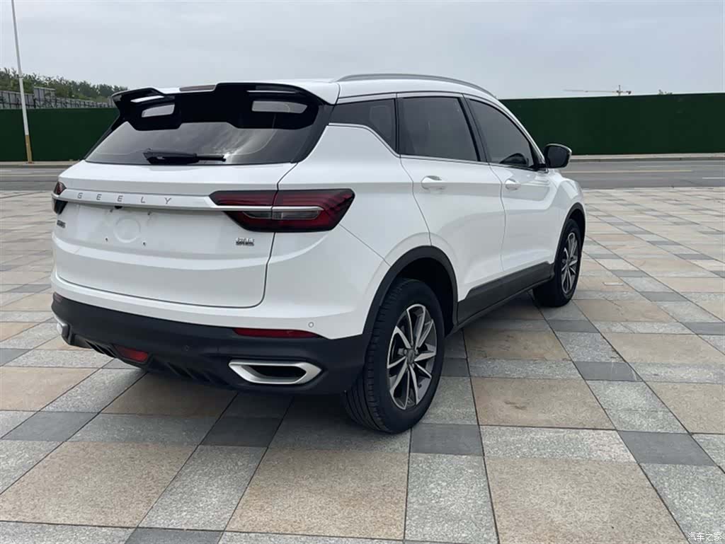 Geely Coolray, 2021 16