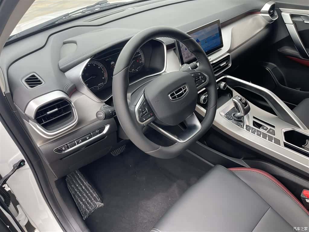 Geely Coolray, 2021 19