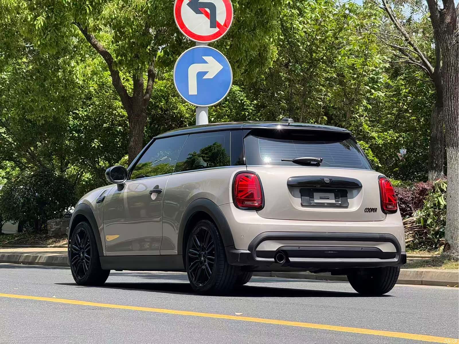 Mini Cooper, 2021 4